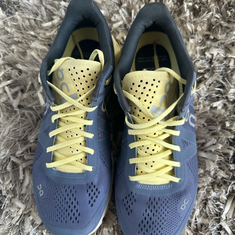 On Running Charcoal and Lemon Sneakers size W6 - Picture 9 of 10